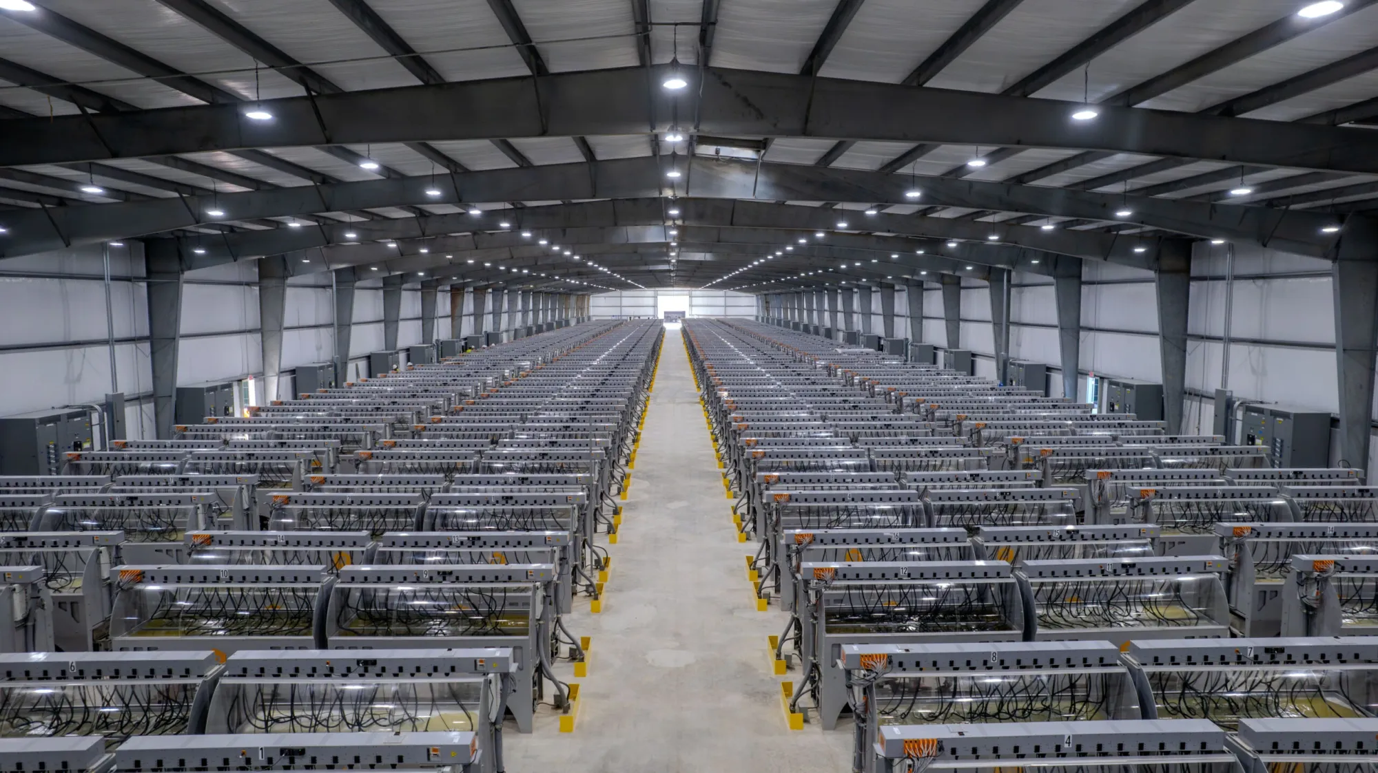 Riot Platforms Stock Target Raised: Bitcoin Mining Sites Eyed for AI Conversion